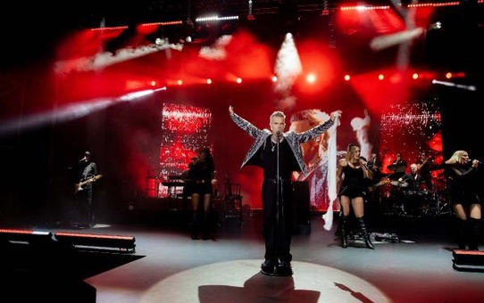 Robbie Williams Bodrum'da Sahne Aldı