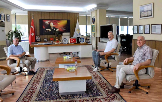 Tanrıverdi'den Başkan Özkan'a ziyaret