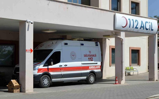 Adıyaman'ın Besni ilçesinde elektrik sayaç okuma görevlisi akıma kapılarak yaralandı