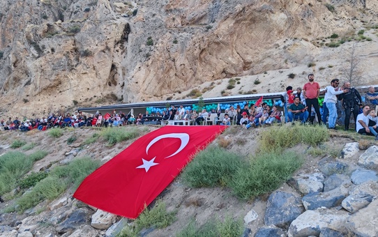 Bitlis'te Su Sporları Yarışması Düzenlendi