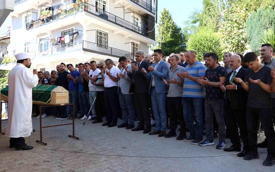 Şehit babası son yolculuğuna uğurlandı