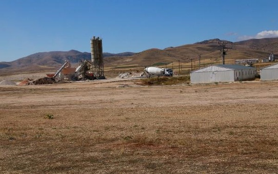 Gümüşhane-Bayburt Havalimanı'nda üstyapıda yüzde 10 seviyesine gelindi