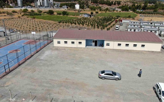 Evlat acısını yüreğine gömüp görevine döndü
