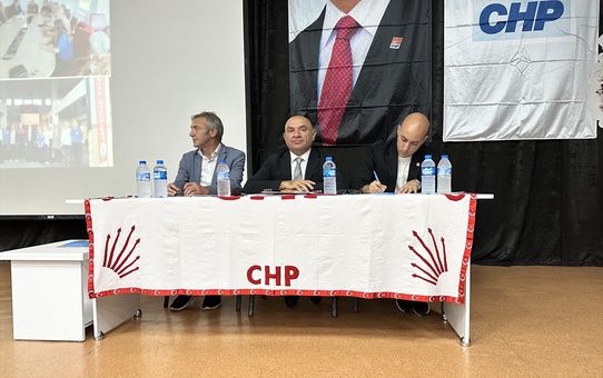 CHP Genel Başkan Yardımcısı Tahsin Tarhan: 'Hiç kaybedeceğimizi düşünmeyeceğimiz bir seçimi kaybettik'