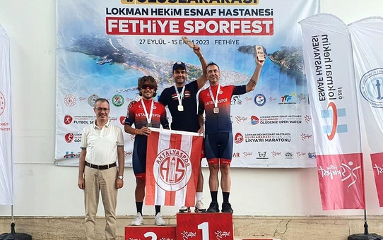 Antalyasporlu Bisikletçiler Fethiye Likya Granfondo Yarışında İlk Üç Sırayı Aldı