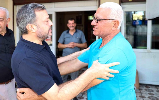 Yüreğir Belediye Başkanı Fatih Mehmet Kocaispir, Mahallelerde Vatandaşlarla Buluşuyor