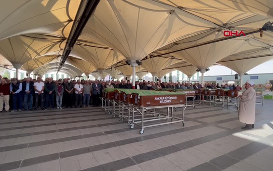 Ankara'da Kardeş Cinayeti: İki Kardeş Yan Yana Toprağa Verildi