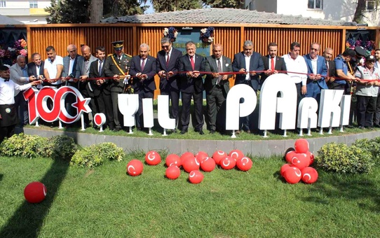 Hatay'da Cumhuriyet'in 100. yılına özel park açıldı