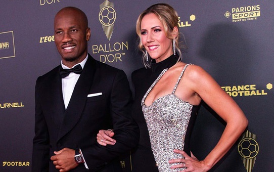 Ballon d'Or töreninde Emiliano Martinez sahneye çıktığında yaşananlar Drogba'yı çılgına çevirdi