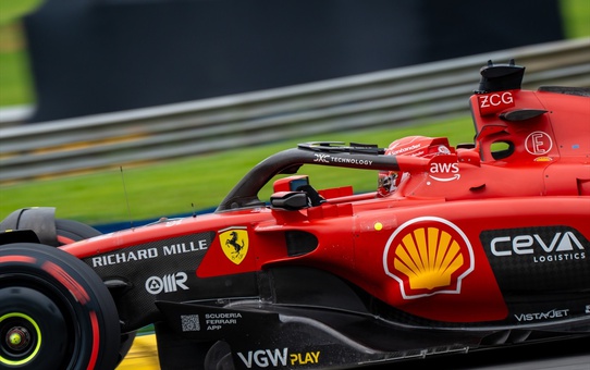 Max Verstappen Brezilya Grand Prix'sine ilk sıradan başlayacak