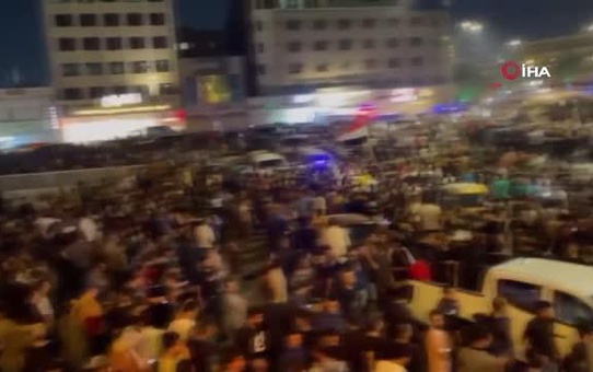 Irak'ta Sadr destekçileri Blinken'ın ziyaretini protesto etti