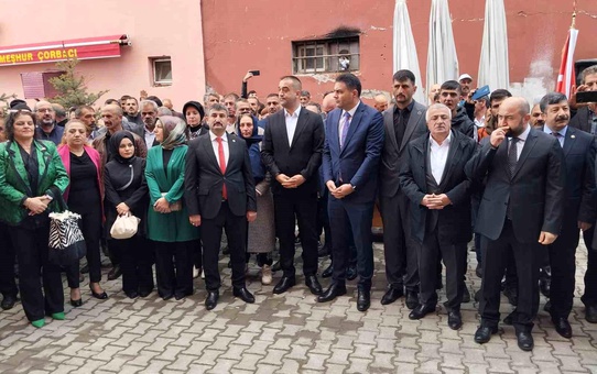MHP Pasinler İlçe Teşkilatı Yeni Hizmet Binasını Açtı