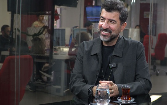 Satış temsilciliği yaparken Yılan Hikayesi'nin kadrosuna seçilen Hakan Bilgin: Tamamen tesadüf