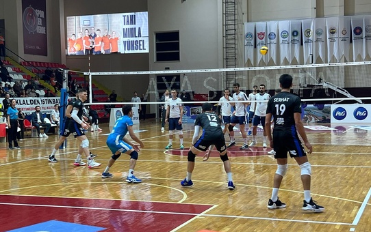 Voleybol: AXA Sigorta Efeler Ligi