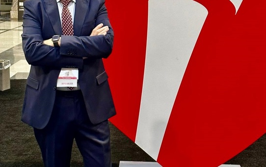 Eskişehir Osmangazi Üniversitesi Tıp Fakültesi'nden Prof. Dr. Bülent Görenek, Amerikan Kardiyoloji Birliği Kongresi'nde moderatörlük yaptı