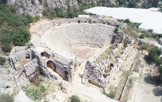 Myra-Andriake Kazıları Tamamlanmak Üzere