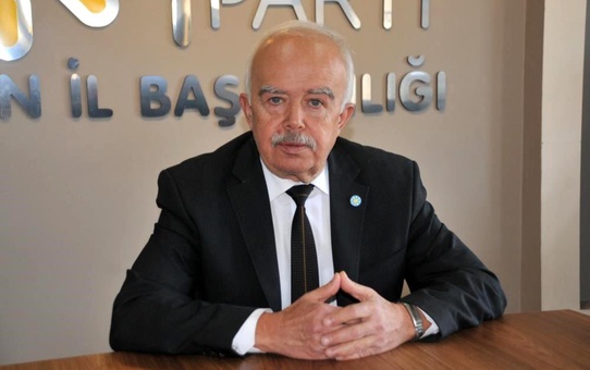 İYİ Parti Efeler Belediye Başkan Aday Adayı Recep Taner, Ahmet Ertürk'ün atanmasının ardından adaylıktan çekildi