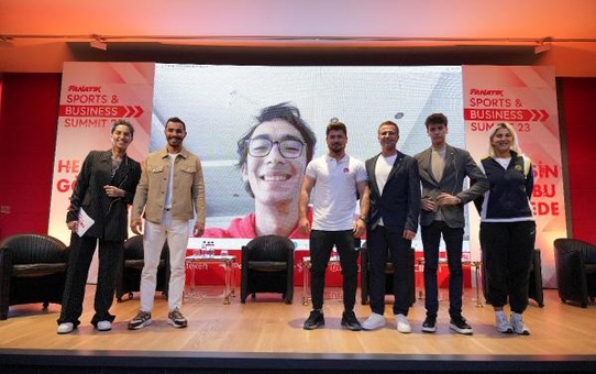 Fanatik Sports & Business Summit 2023 Türk sporunu ileri taşıyan sporcular ve yöneticileri bir araya getirdi
