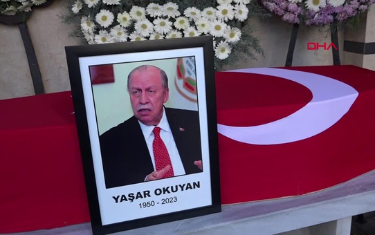 Eski Çalışma ve Sosyal Güvenlik Bakanı Yaşar Okuyan'ın cenazesi Yalova'da defnedildi