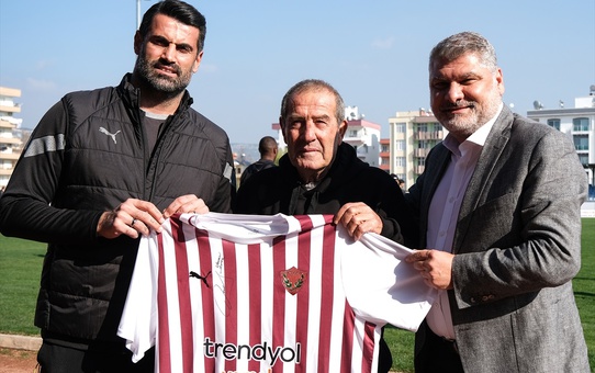 Atakaş Hatayspor, Çaykur Rizespor maçı için hazırlıklarını sürdürüyor