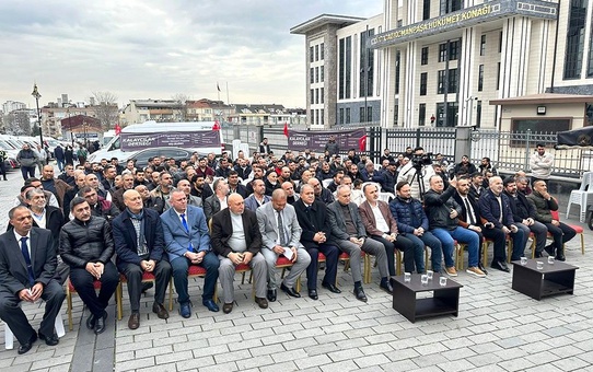 Gaziosmanpaşa'da Roman vatandaşlar mesleki dönüşüm projesiyle turizm ve servis taşımacılığına yöneliyor