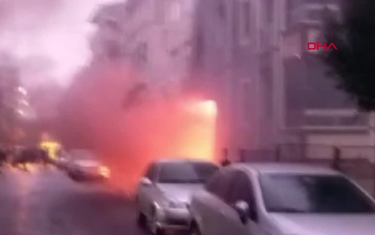 Avcılar'da Elektrikli Bisiklet Tamirhanesinde Çıkan Yangında Bir Kişi Yaralandı
