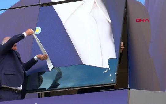 İYİ Parti'den adaylık açıklanmayan eski belediye başkanı istifa etti