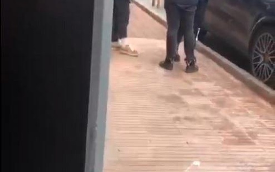 Fatih'te değnekçilik yapan 3 şahıs suçüstü yakalandı