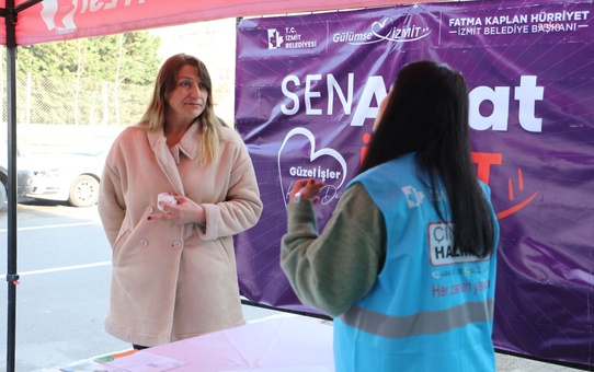 İzmit Belediyesi Halk Günleri 'Sen Anlat İzmit' Programı Devam Ediyor