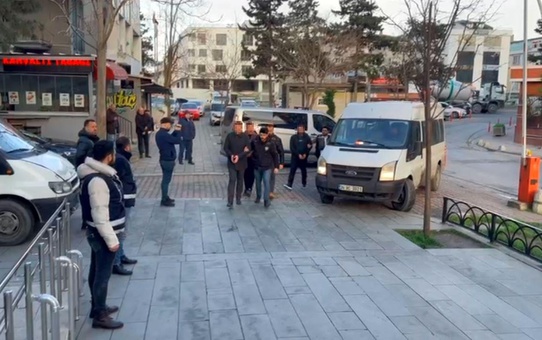 Büyükçekmece'de A Haber muhabirine saldırıya 3 tutuklama