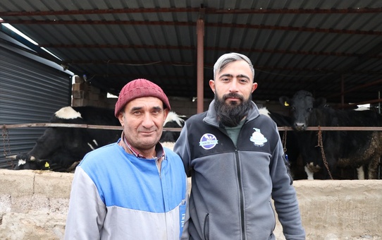 İşitme Engelli Çiftçi İŞKUR Desteğiyle Geçimini Sağlıyor