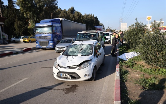 Adana'da Yaya Otomobilin Çarpması Sonucu Bir Kişi Hayatını Kaybetti