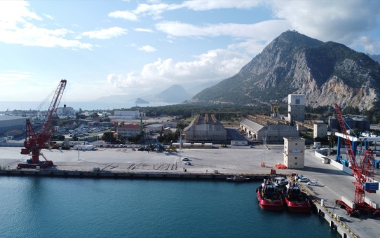 Antalya Serbest Bölge'nin Ticaret Hacmi 1,1 Milyar Doları Geçti