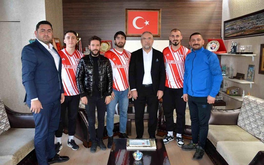 Zile Belediyespor, yeni transferlerini tanıttı