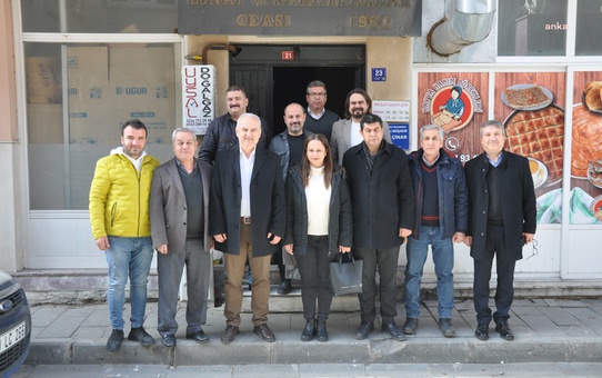 Çine Belediye Başkanı Mehmet Kıvrak, Çine Esnaf ve Sanatkarlar Odası Başkanı Metin Uyar'ı ziyaret etti