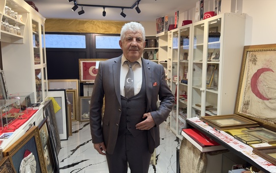 Hollanda'da Yaşayan Türk, Evini Çanakkale ve Atatürk Müzesine Dönüştürdü