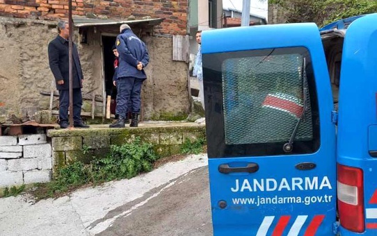 Zonguldak'ta yalnız yaşayan adam evinde ölü bulundu