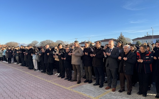 Kahramanmaraş merkezli depremde hayatını kaybedenler anıldı