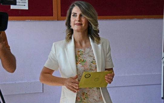 Başak Demirtaş'ın çekilmesi kulisleri hareketlendirdi! İşte DEM Parti'nin aday havuzundaki 3 isim