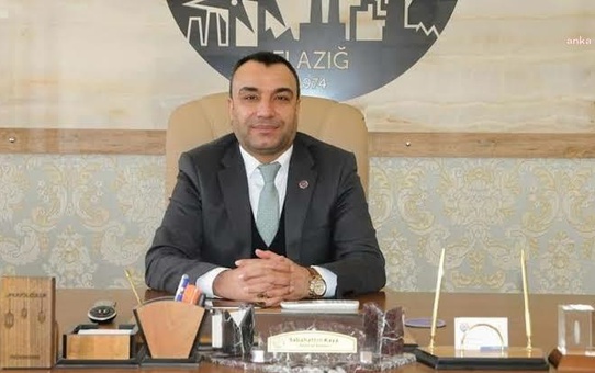 Elazığ Belediye Başkanı Aday Adayı Sabahattin Kaya Adaylıktan Çekildi