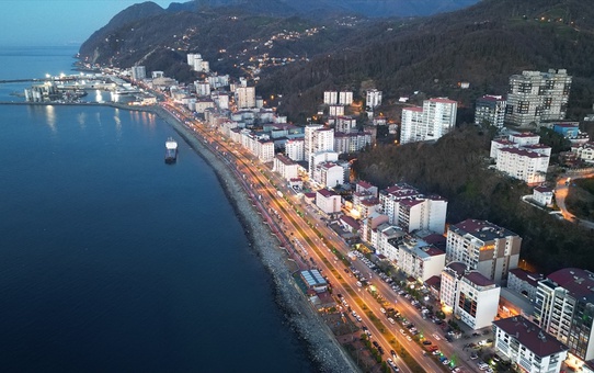 Artvin Hopa'da AK Parti ve CHP Belediye Başkan Adaylarının İsim Benzerliği