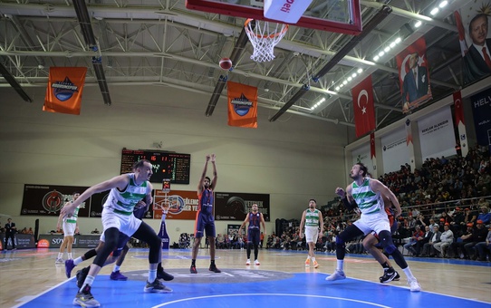Çağdaş Bodrumspor, Bursaspor İnfo Yatırım'ı 87-76 yendi