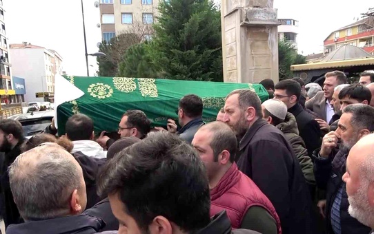 Başakşehir'de trafik kazasında hayatını kaybeden üniversite öğrencisi toprağa verildi