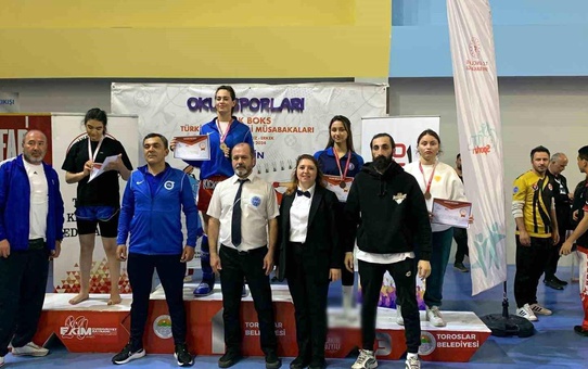 Kütahya Belediyespor Kulübü Sporcuları Türkiye Şampiyonası'nda Başarılı