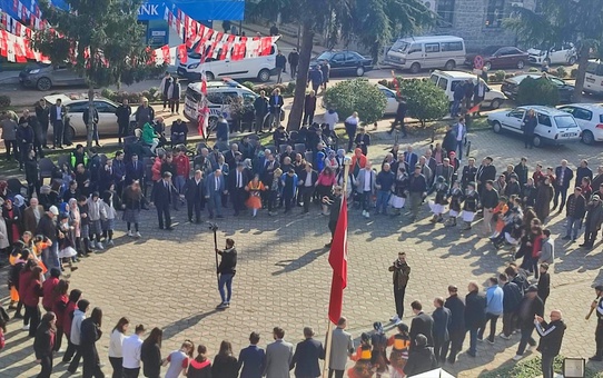 Trabzon'un Vakfıkebir ilçesinin düşman işgalinden kurtuluşu törenle kutlandı