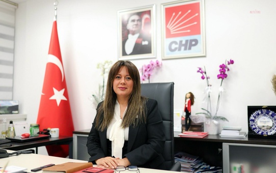 CHP Genel Başkan Yardımcısı Koza Yardımcı İstifa Etti
