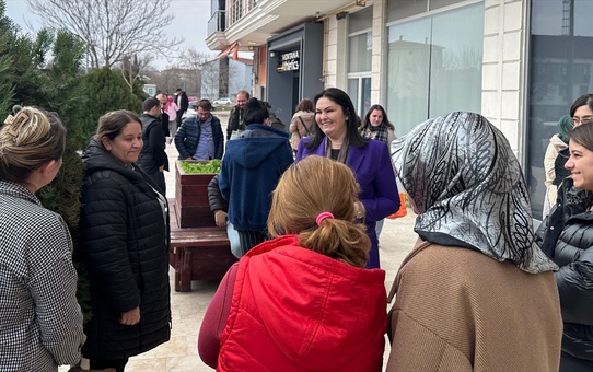Cumhur İttifakı Edirne Belediye Başkan Adayı Belgin İba ve MHP Adayları Ziyaretlerini Sürdürüyor