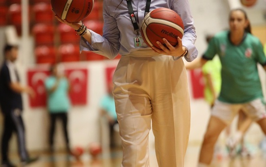 01 Adana Basketbol, Kadınlar Basketbol Süper Lig'e çıkmak istiyor