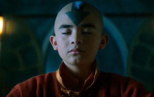 Netflix'te yayınlanan Avatar dizisi izleyicileri karışık duygulara sürüklüyor