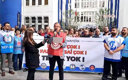 Ege Üniversitesi Hastanesi Çalışanları Teşvik Ödemelerine Tepki Gösterdi